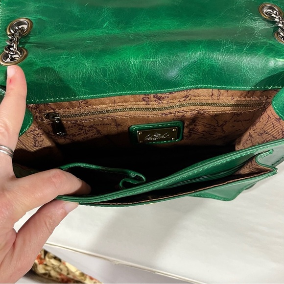 Patricia Nash Discovery Green Studded Merano Leather Shoulder Bag - Picture 8 of 16